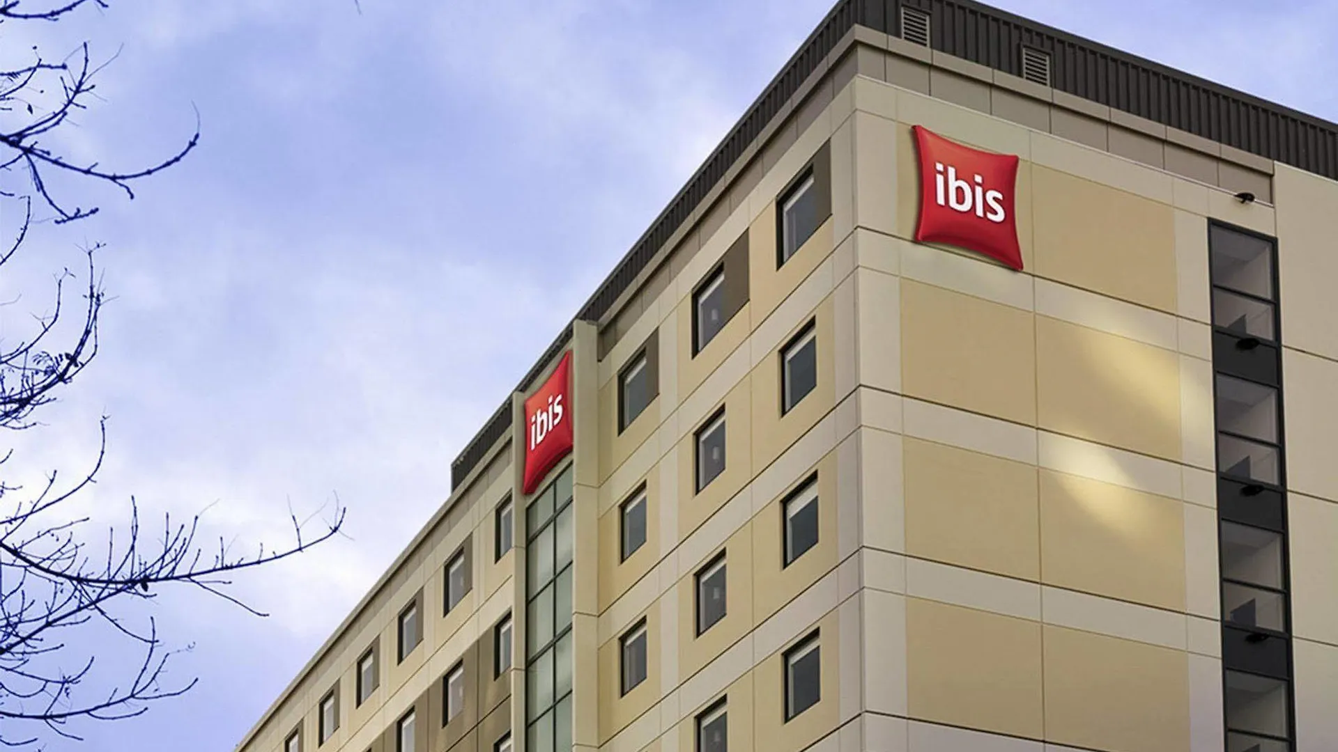 Ibis Christchurch Hotel